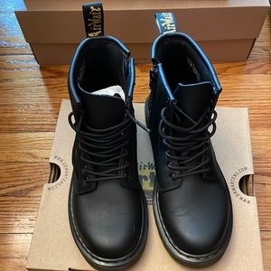 Dr. Martens Air Wair